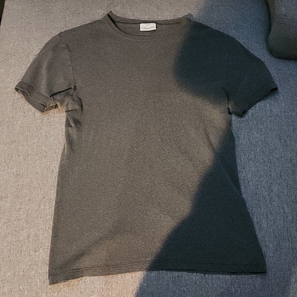 Calvin Klein t shirt - Picture 1 of 3